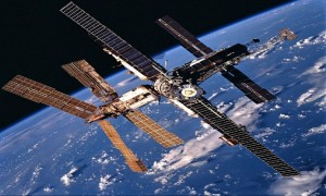 iss_2013128112839